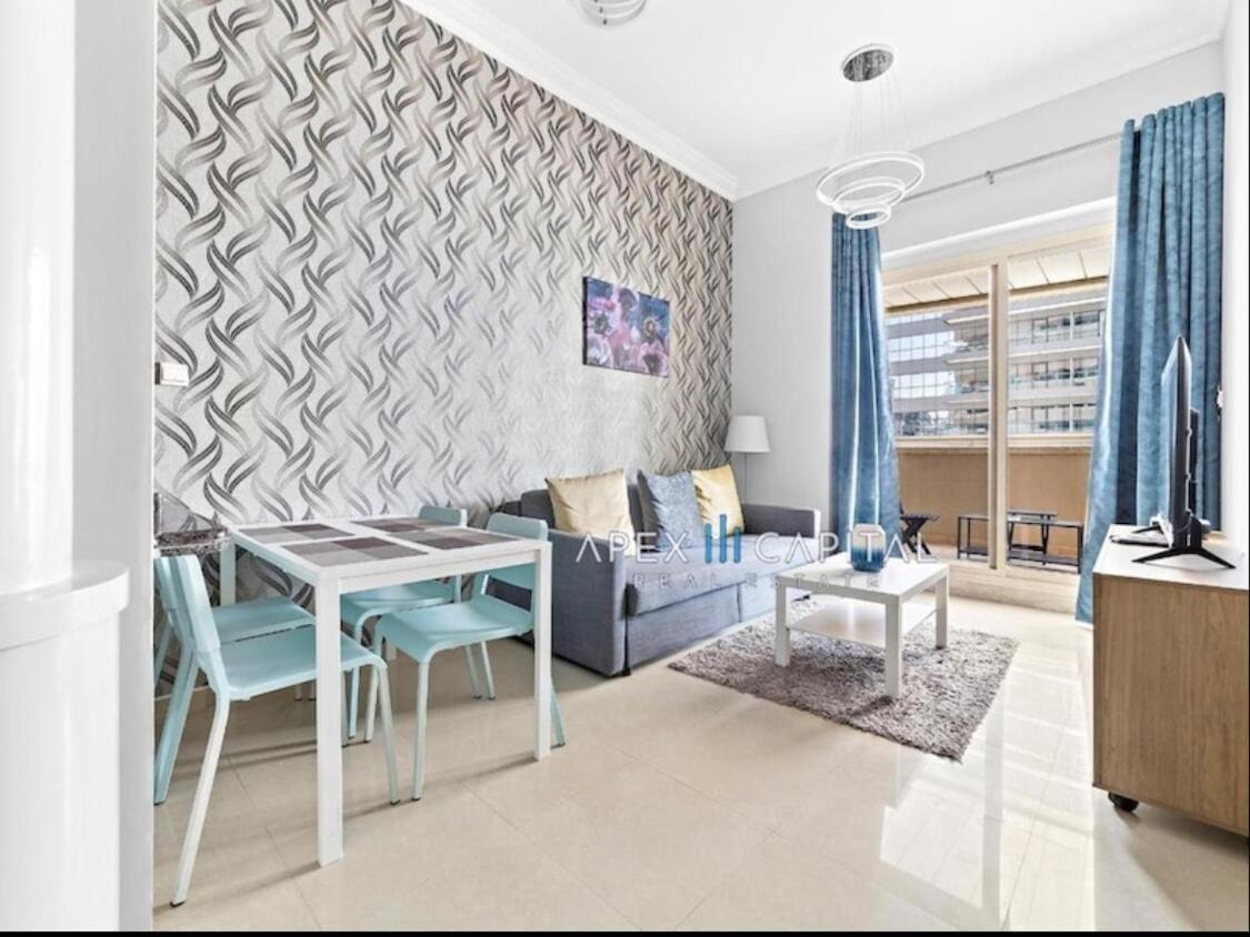 1 Bedroom In Marina Opp Dmcc Metro Station * Dubai